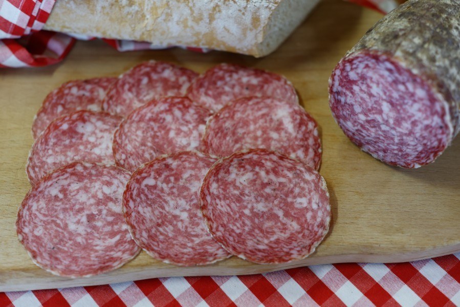 soppressa su tagliere salumi marcon conegliano