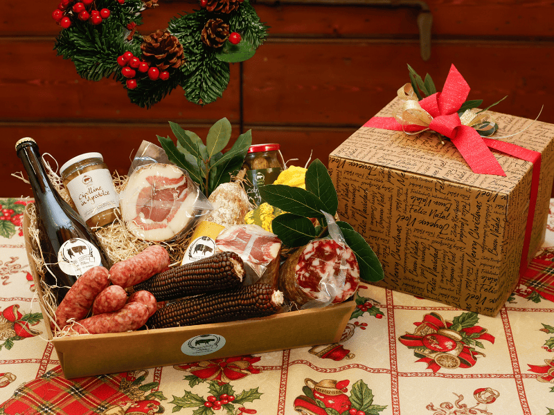 cesta natalizia ed aziendale come regalo